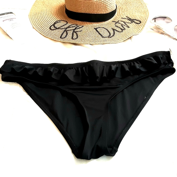 City Streets Bikini Bottoms Size XL Ruffle NWT - Picture 3 of 9